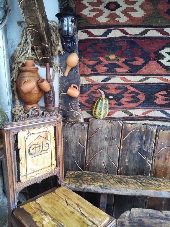 Lea Guest House Tbilisi Buitenkant foto
