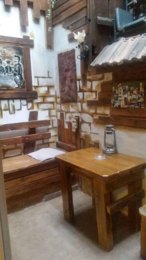 Lea Guest House Tbilisi Buitenkant foto